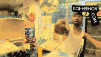 http://www.roi-heenok.com/html/images/gifs/watermark/watermark_pewpewmagasin.gif